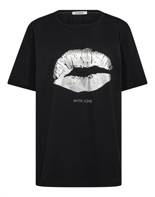 The  Kiss CC T-shirt